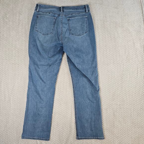 Talbots Flawless Five-Pocket Straight Leg Curvy Fit Jeans Women's Size 14 Casual - Picture 4 of 8